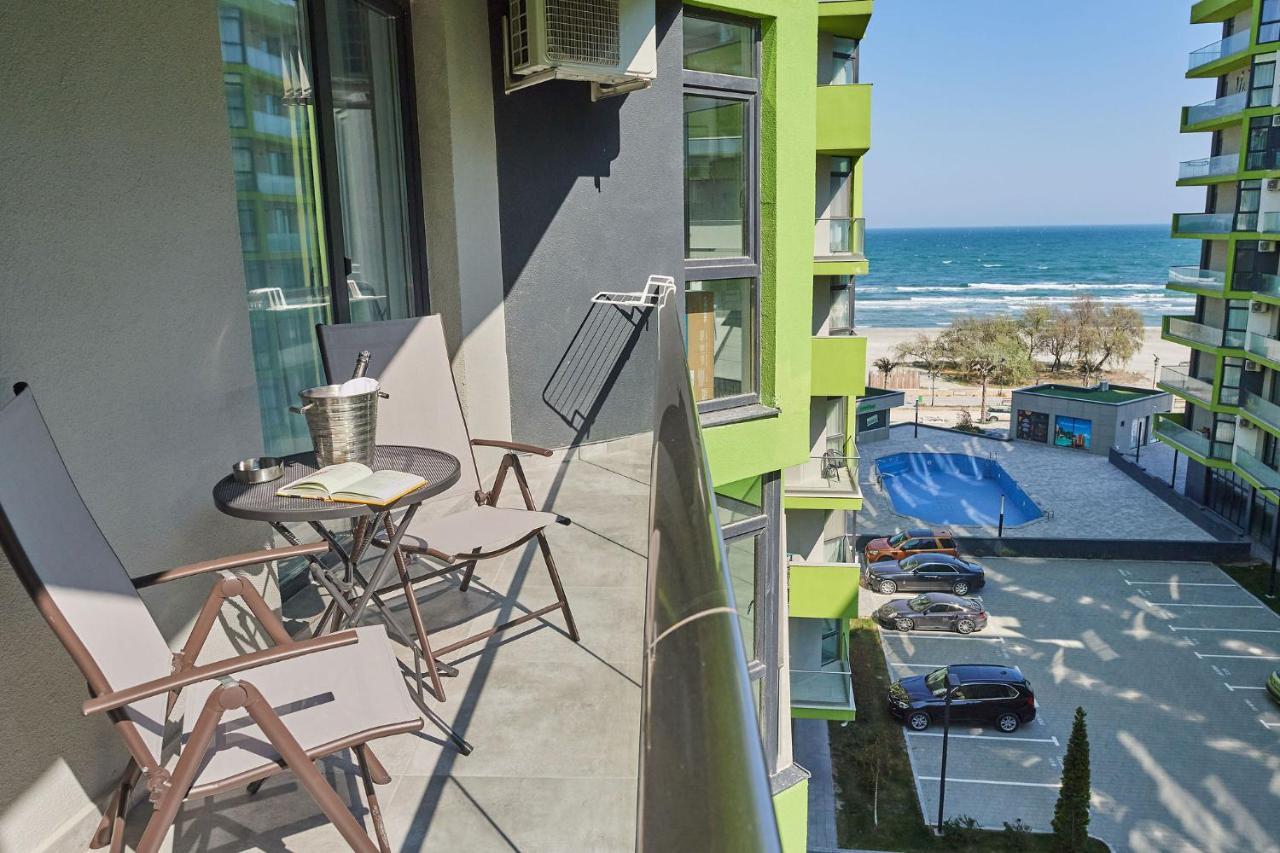 Sea Love Apt Spa N Pools Beach Resort Нэводари Экстерьер фото