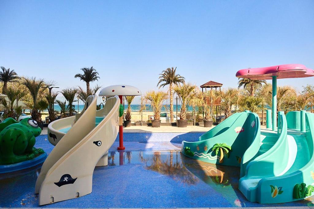 Sea Love Apt Spa N Pools Beach Resort Нэводари Экстерьер фото