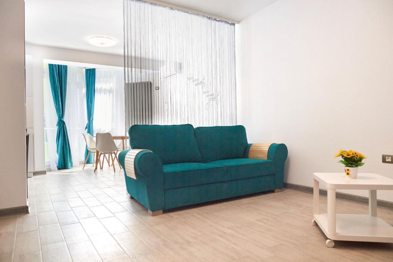 Sea Love Apt Spa N Pools Beach Resort Нэводари Экстерьер фото