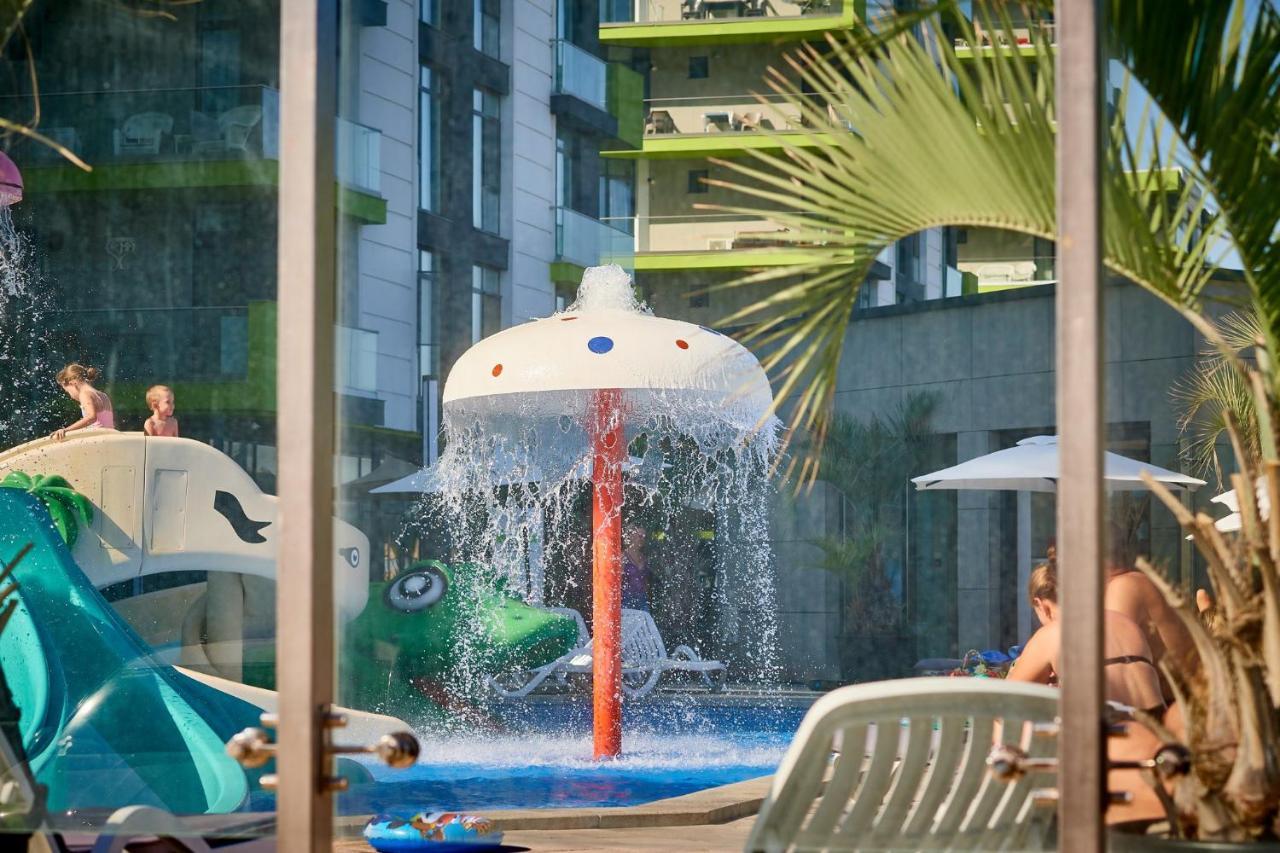 Sea Love Apt Spa N Pools Beach Resort Нэводари Экстерьер фото