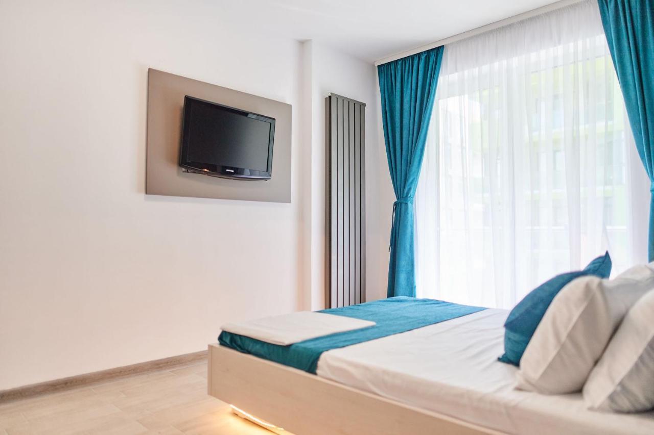 Sea Love Apt Spa N Pools Beach Resort Нэводари Экстерьер фото